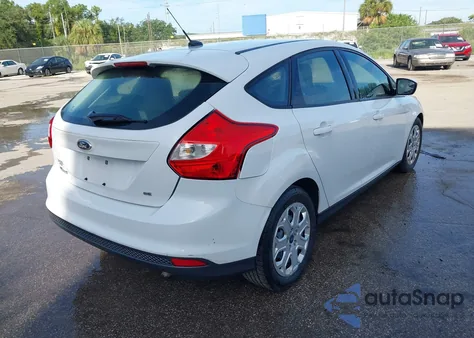 2012 Ford Focus Se z USA, uszkodzony, nr VIN 1FAHP3K21CL262228
